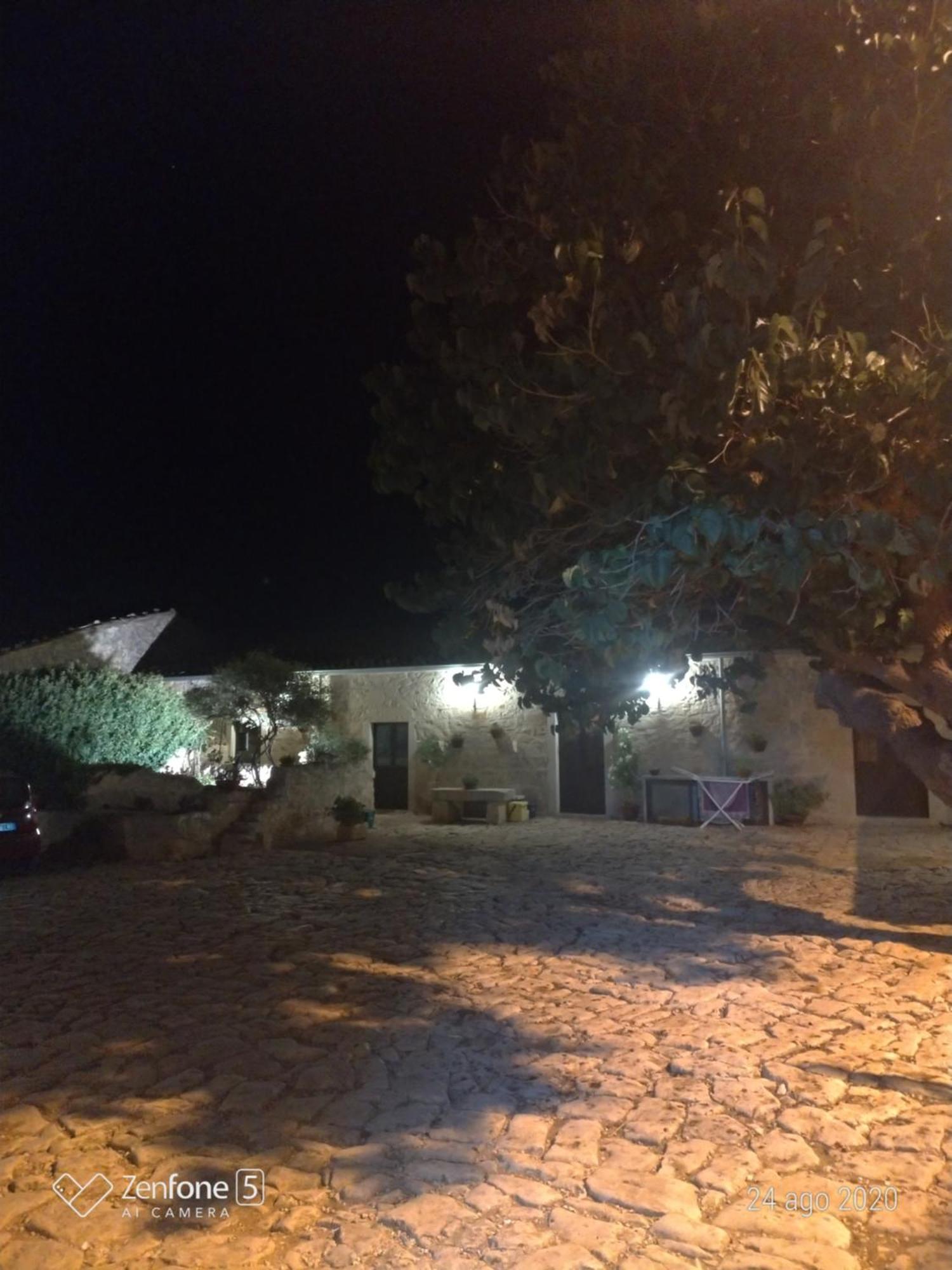I Dammusi Villa Santa Croce Camerina Ngoại thất bức ảnh